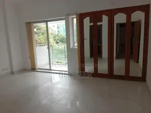 গুলশান-২ এ ৪১০০ বর্গফুটের ৫ বেডরুমের অফিস স্পেস ভাড়া