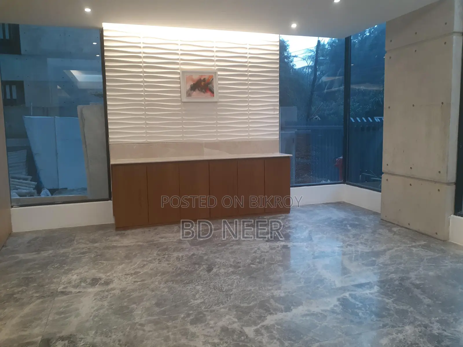 New Semi Furnished 3Bed Flat Rent in Gulshan-2 North