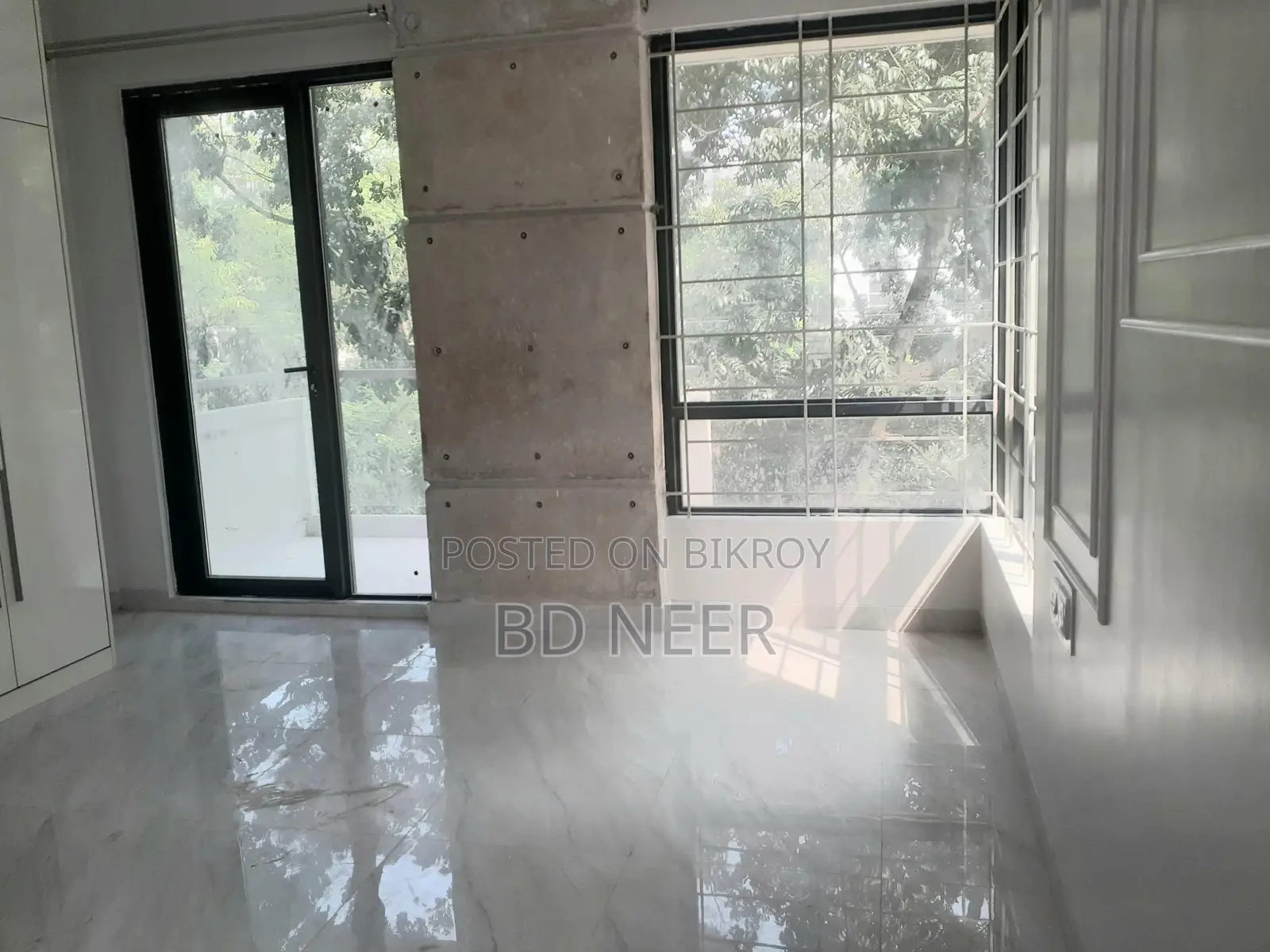 New Semi Furnished 3Bed Flat Rent in Gulshan-2 North