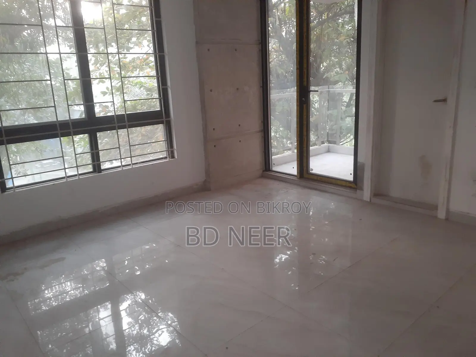 New Semi Furnished 3Bed Flat Rent in Gulshan-2 North