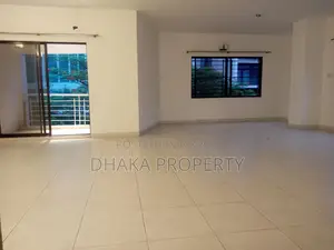 Un-Furnished 3 Bedrooms (2950Sqft) Apartment Rent in Gulshan-2