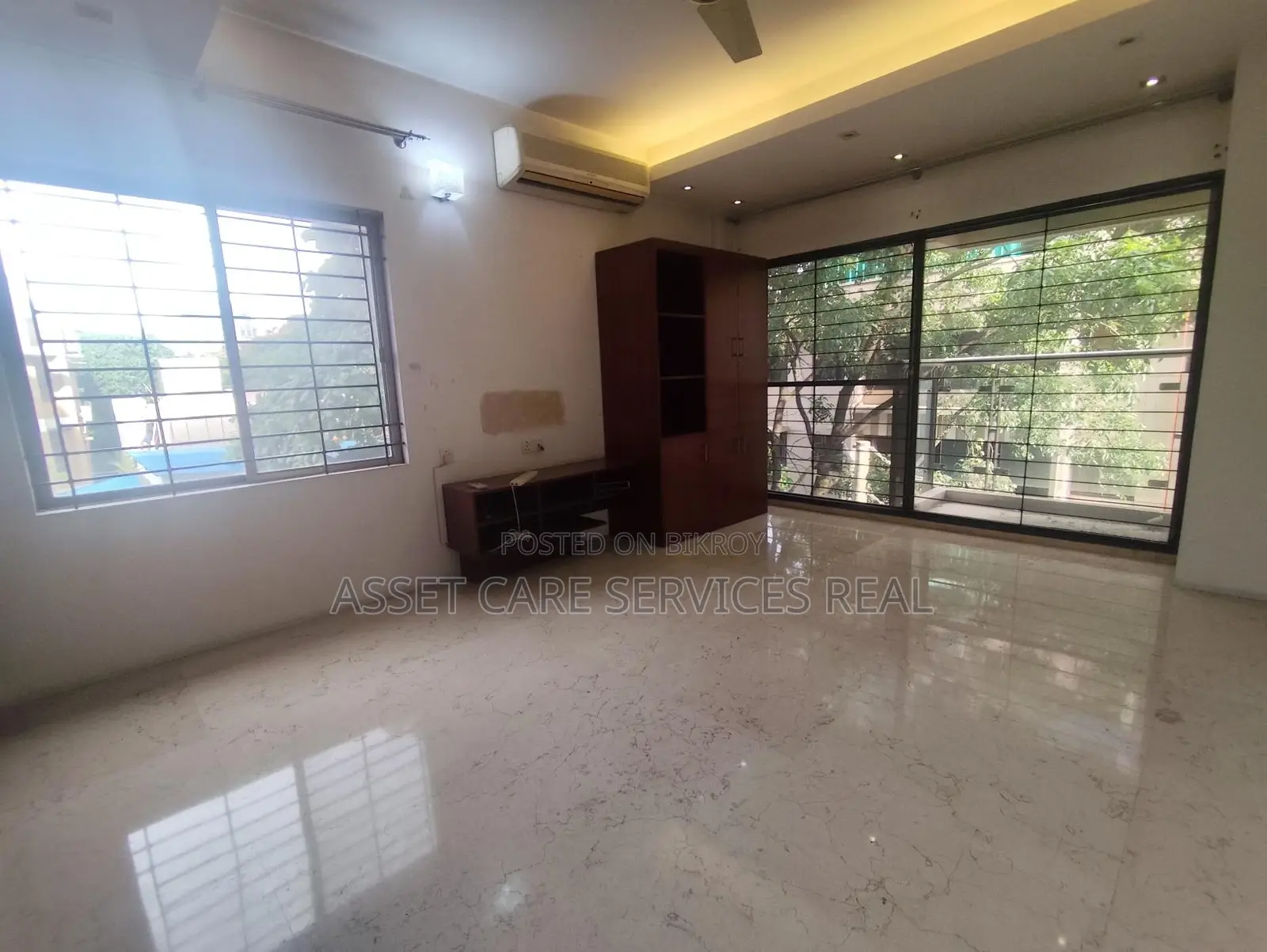 6-Bed 5000-Sqft Duplex Full Furnished Apartment Rent In Banani