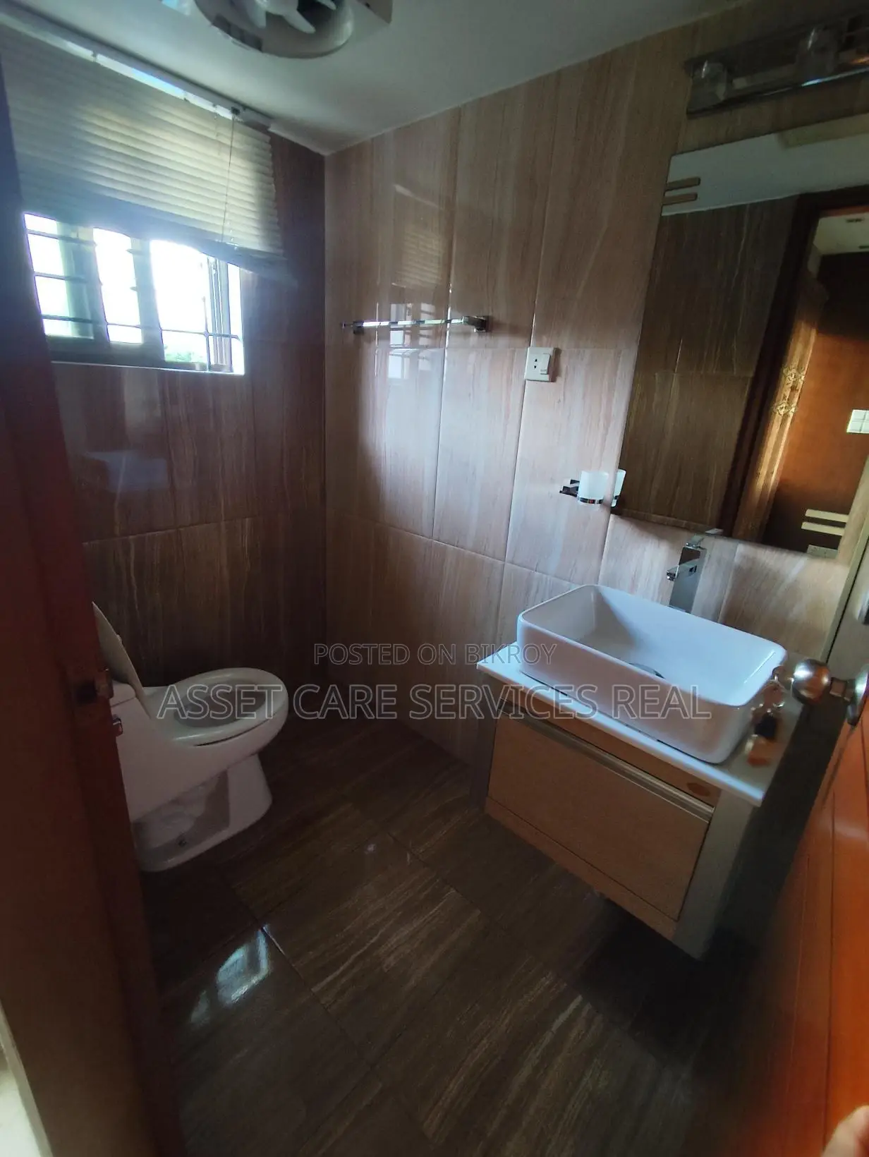 6-Bed 5000-Sqft Duplex Full Furnished Apartment Rent In Banani