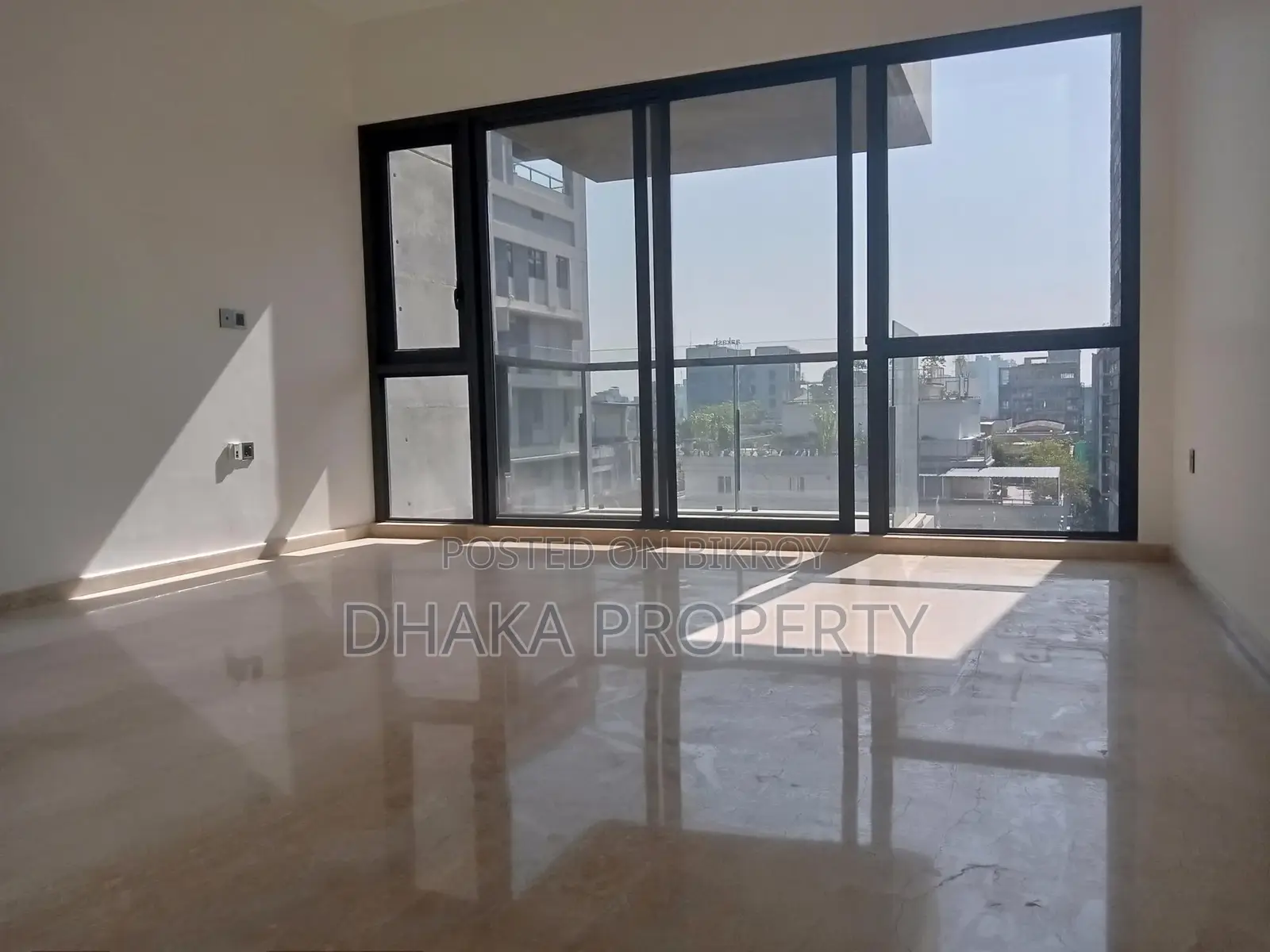 4500-Sqft Semi -Furnished Apartment Rent in Baridhara