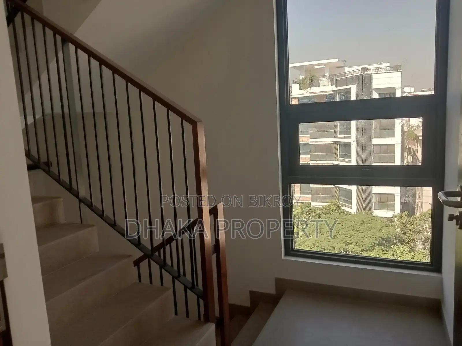 4500-Sqft Semi -Furnished Apartment Rent in Baridhara