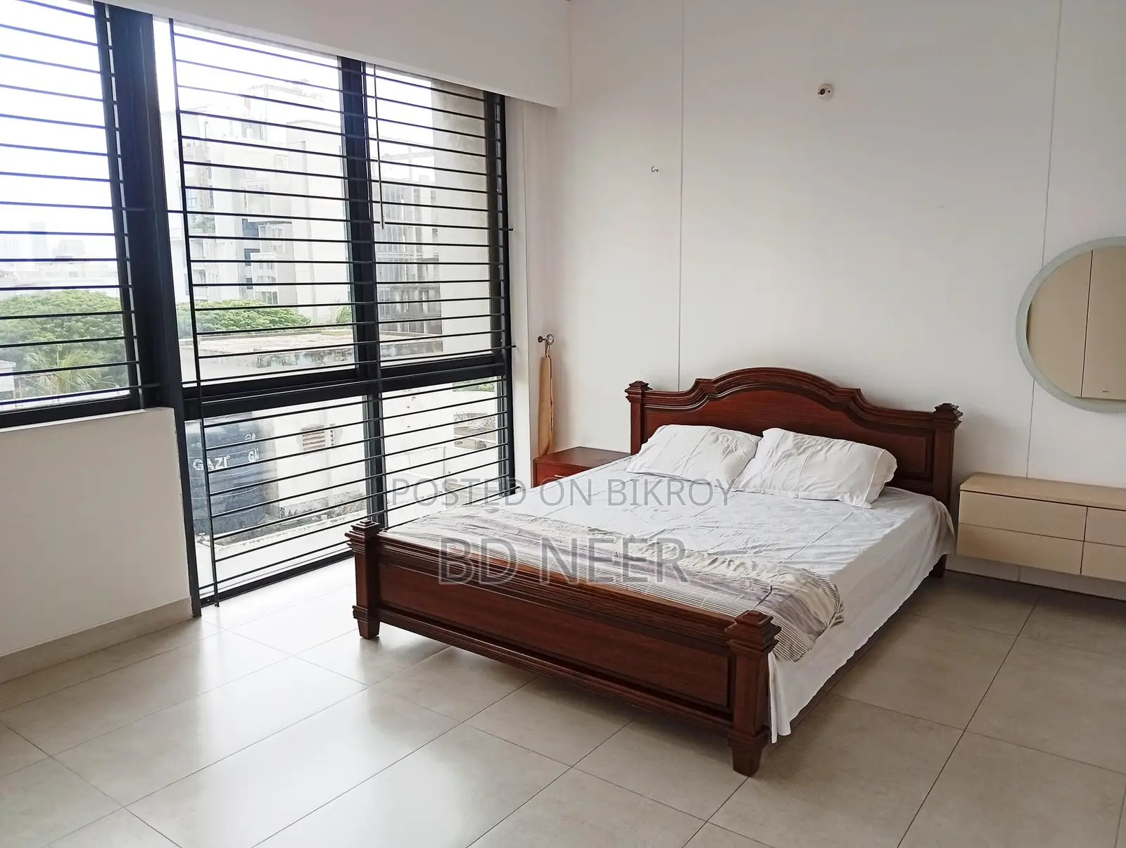 Ultra Mordent Gym Swimming 4 Bed Full Furnished Flat Rent in Gulshan-2