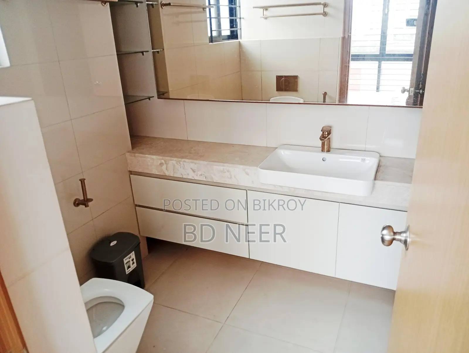 Ultra Mordent Gym Swimming 4 Bed Full Furnished Flat Rent in Gulshan-2
