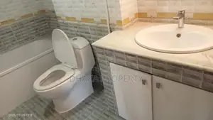 ৪ বেড ৩২০০ বর্গফুট ২ পার্কিং ফ্ল্যাট ভাড়া গুলশান ২ নর্থে