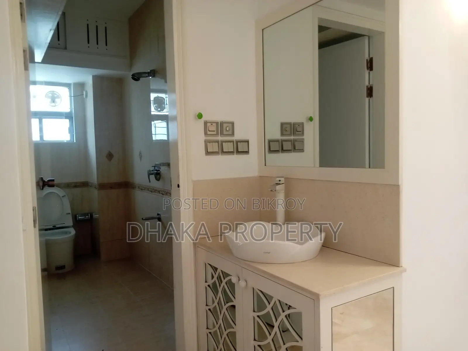 Luxurious Full-Furnished Apartment Rent in Gulshan