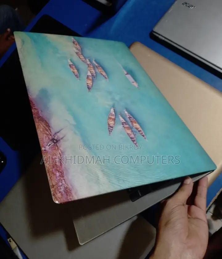 Lenovo 7th Gen Ultra Slim Laptop, Courier delivery available.