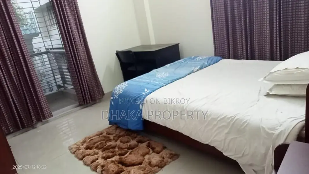 4Bed Full Furnish Apartment Rent in Gulshan Area