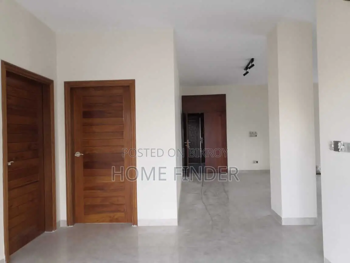 2700 Sqft 3bed Apartment Available For Rent @ Gulshan