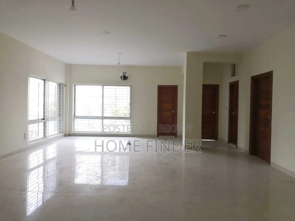2700 Sqft 3bed Apartment Available For Rent @ Gulshan
