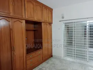 2700-Sqft 3-Bedrooms Newly Apartment Rent in Gulshan -2