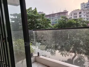 4Bed Luxury Brand New building 2 Parking Rent At Gulshan (gym swimming)