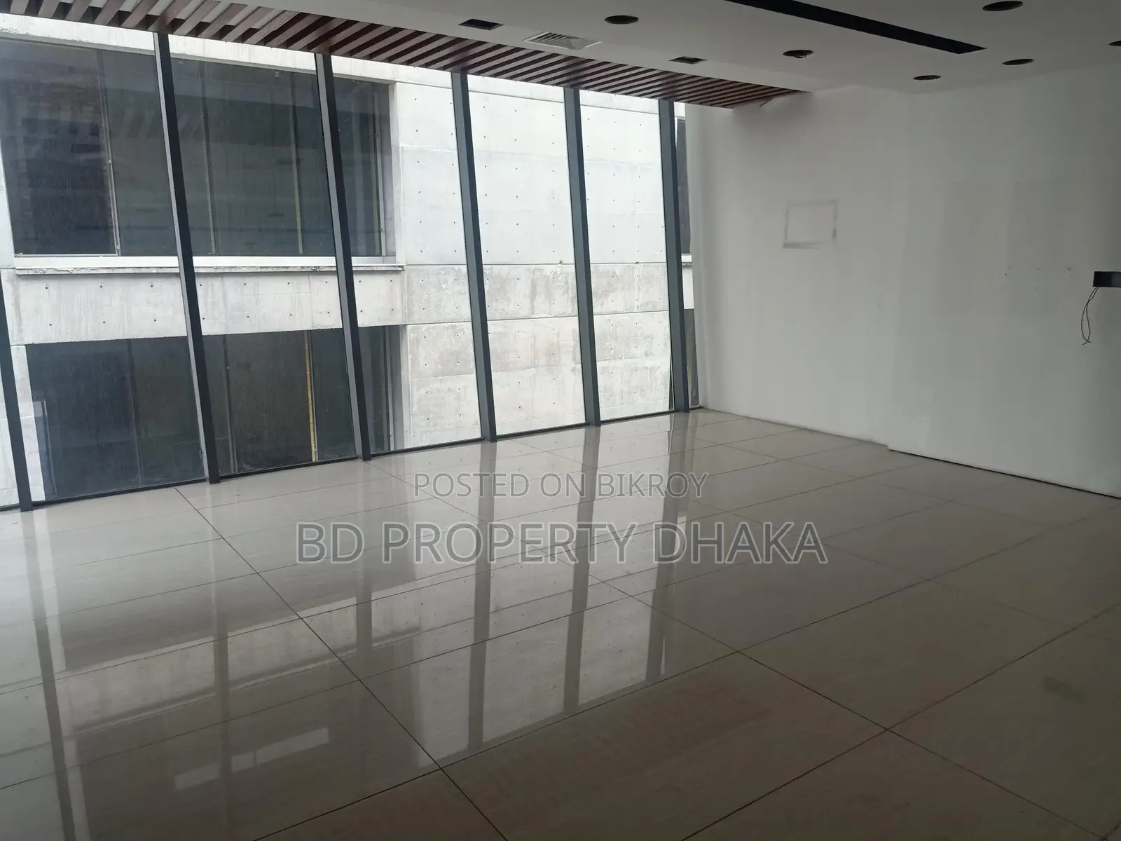 Brand New Modern Open Commercial Space Rent In Gulshan Avenue