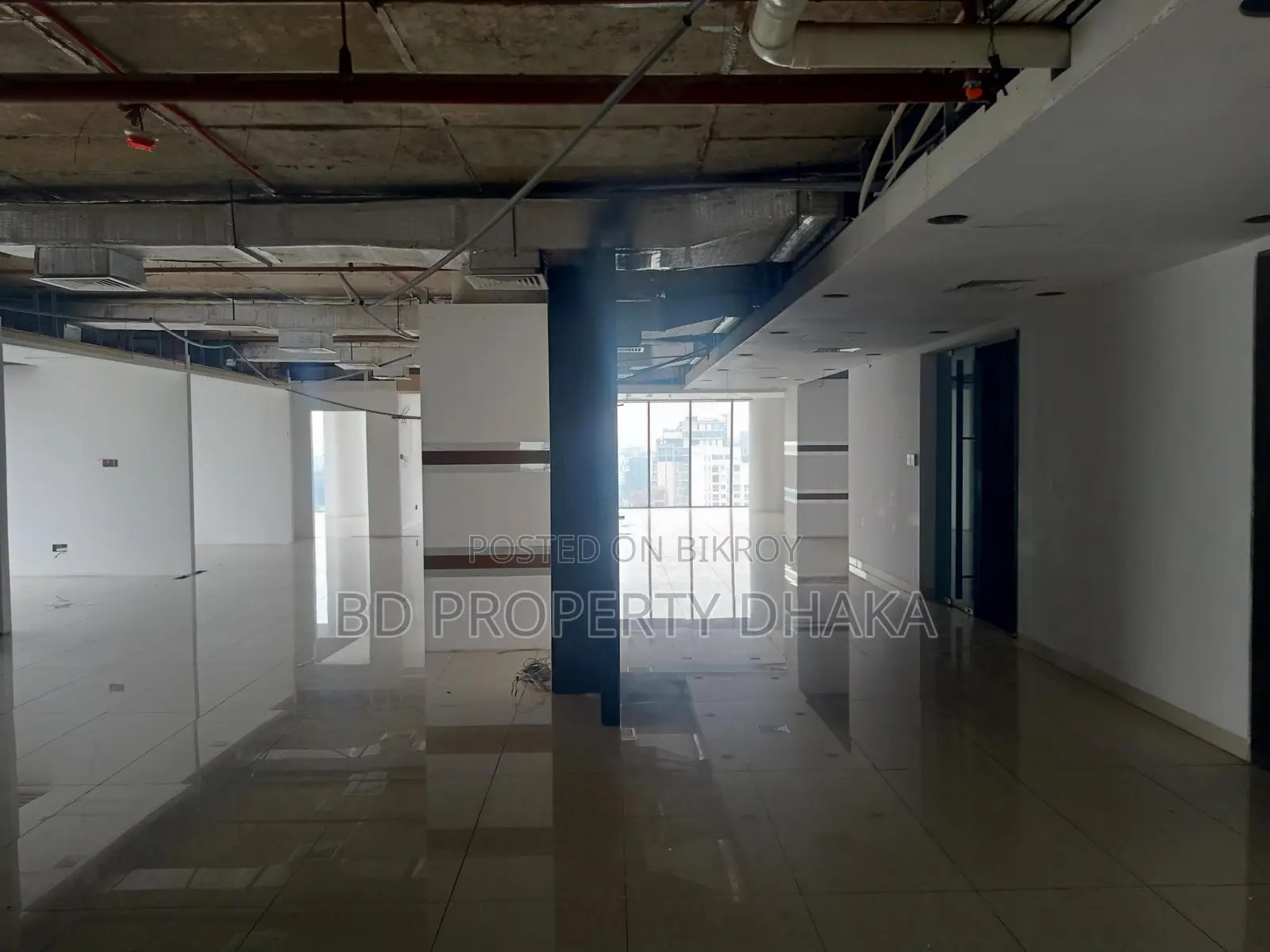 Brand New Modern Open Commercial Space Rent In Gulshan Avenue