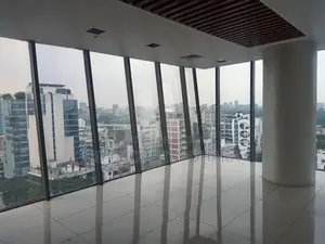 গুলশান এভিনিউতে ব্র্যান্ড নিউ আধুনিক ওপেন কমার্শিয়াল স্পেস ভাড়া