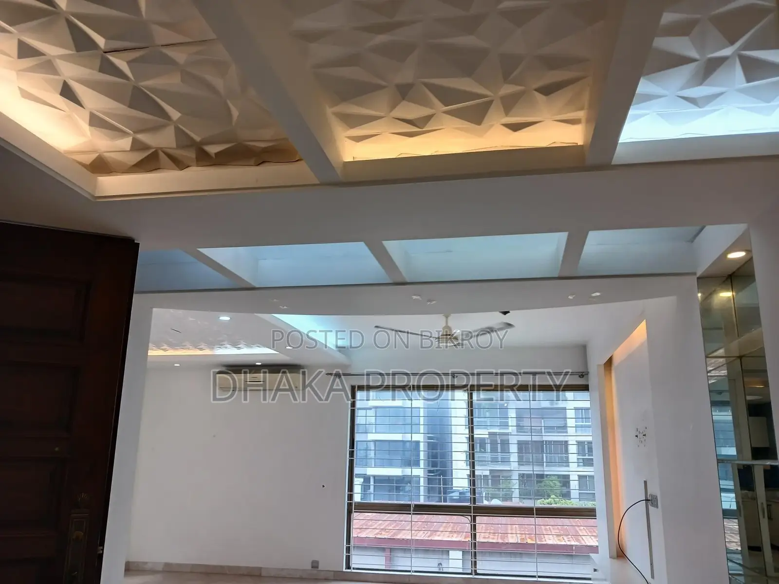 4Bed Luxury Brand New building 2 Parking Rent At Gulshan (gym swimming)
