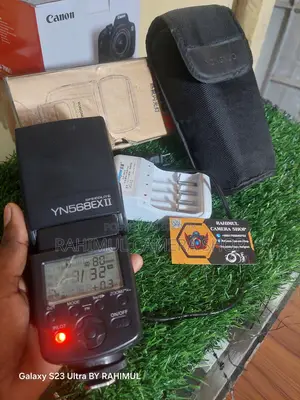 YN 568EXII (flashlight)