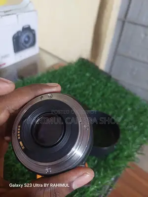 Canon 50mm prime STM lens 1.8 in excellent condition