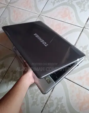 Toshiba Laptop, 4GB RAM, 500GB Hard Disk, 15" inch Big Display.