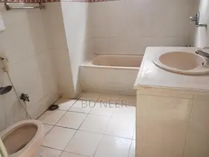 Lake View 3500 Sft Office For Rent in Gulshan-1