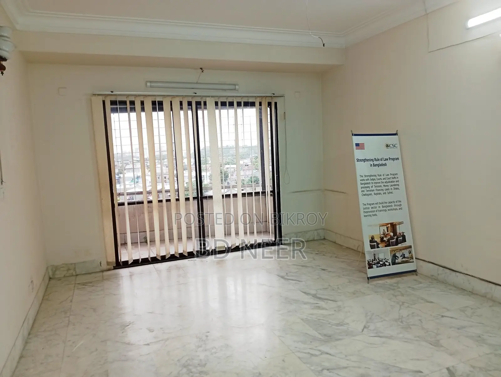 Lake View 3500 Sft Office For Rent in Gulshan-1