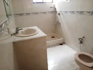 Lake View 3500 Sft Office For Rent in Gulshan-1