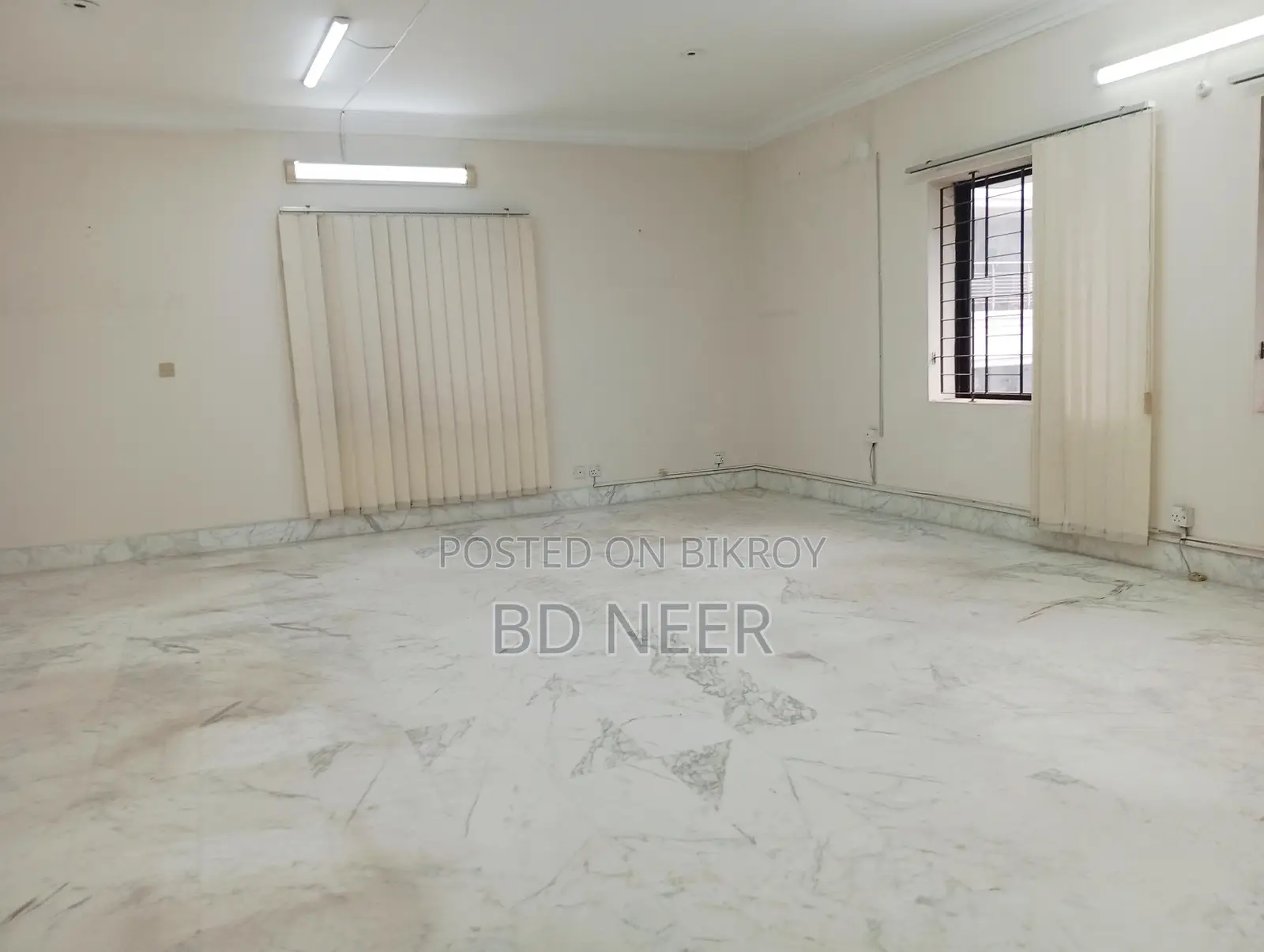 Lake View 3500 Sft Office For Rent in Gulshan-1