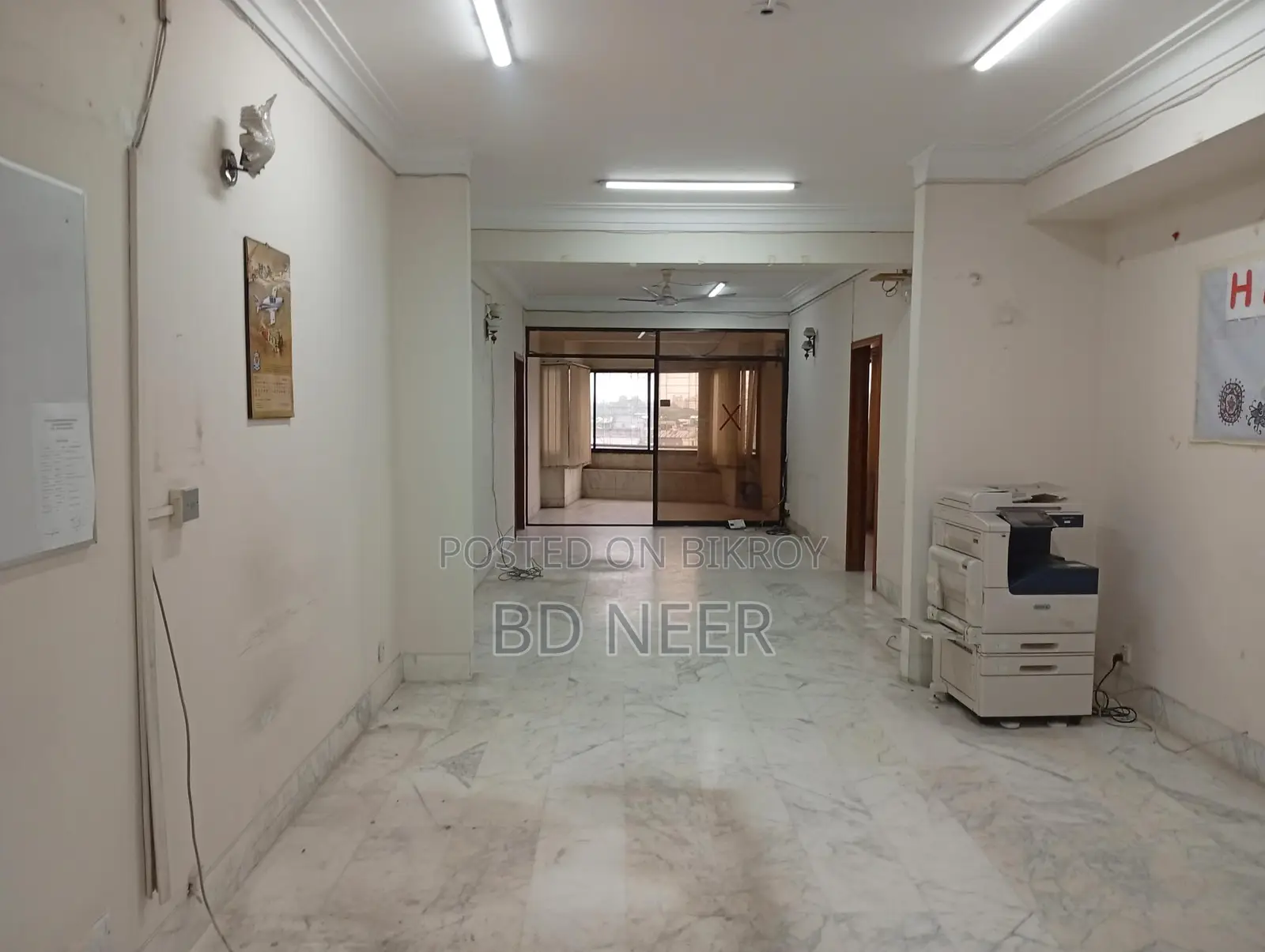 Lake View 3500 Sft Office For Rent in Gulshan-1