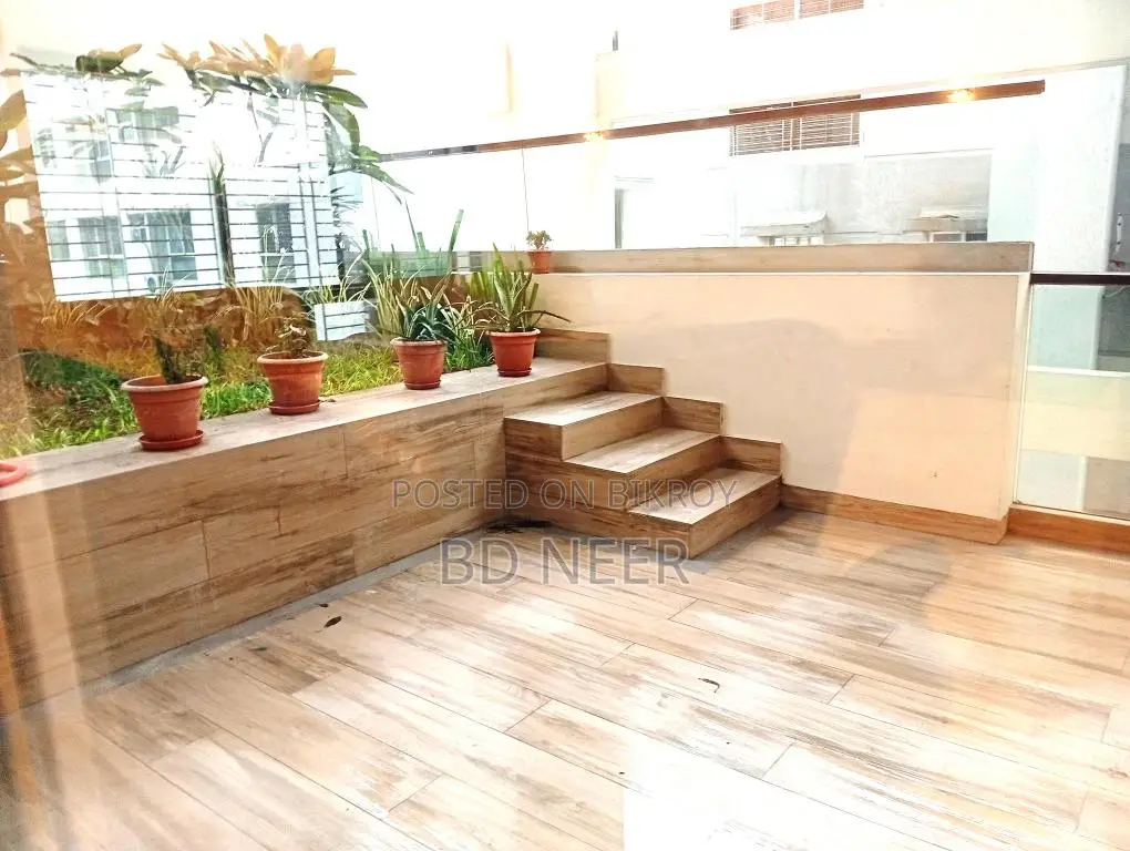 Luxury Furniture 4 Bedroom Apt. Rent in Gulshan-1