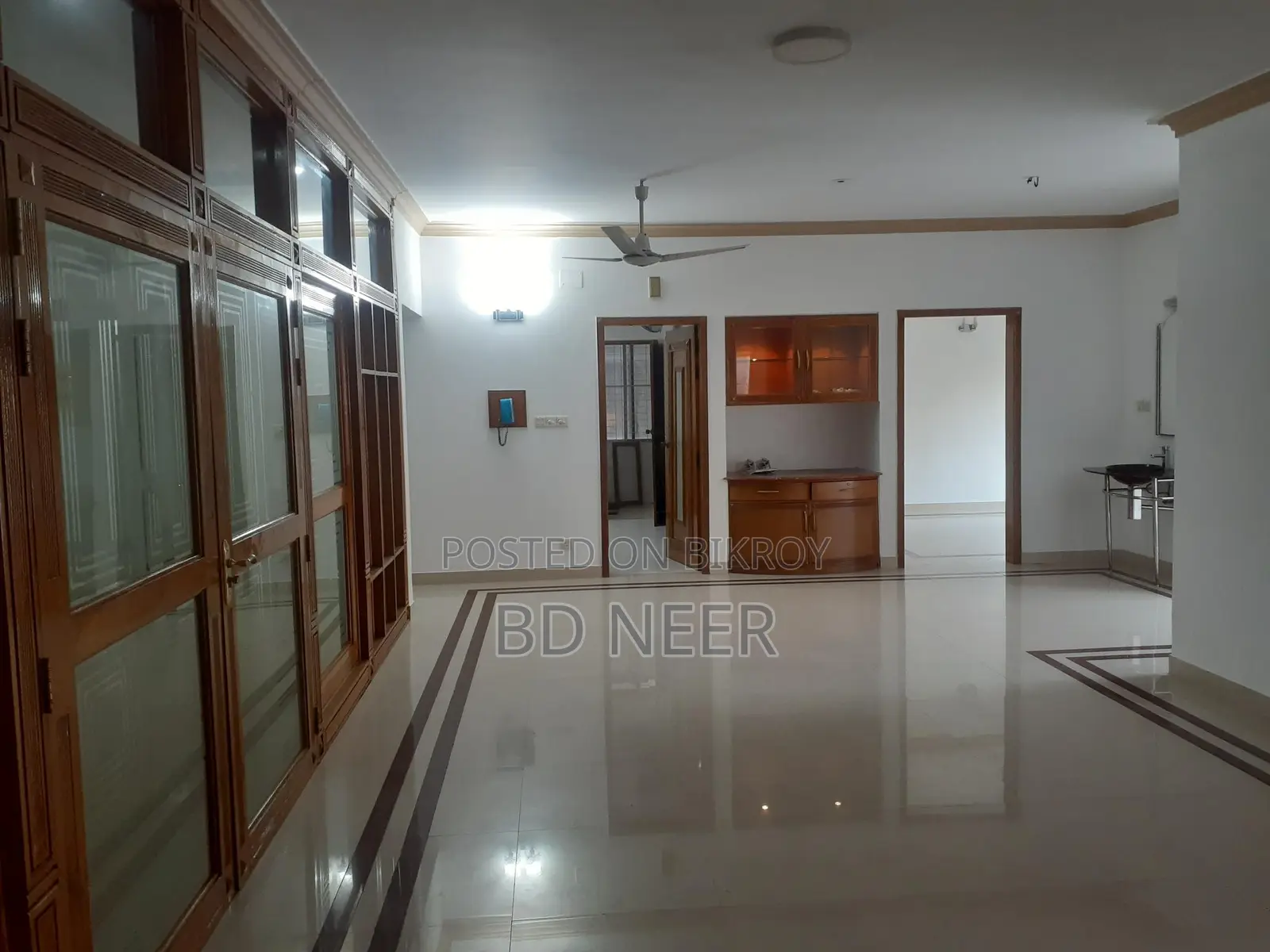Semi Furnished 4 Bed Single Unt.7Th Floor Flat Rent in Gulshan-2