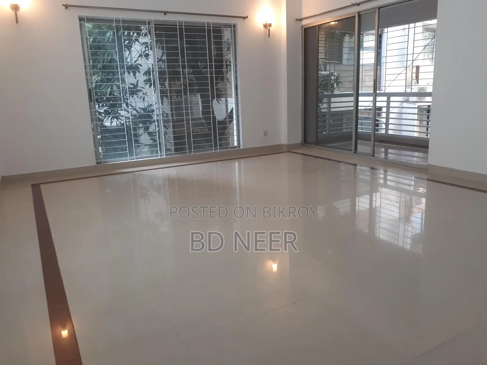 Semi Furnished 4 Bed Single Unt.7Th Floor Flat Rent in Gulshan-2