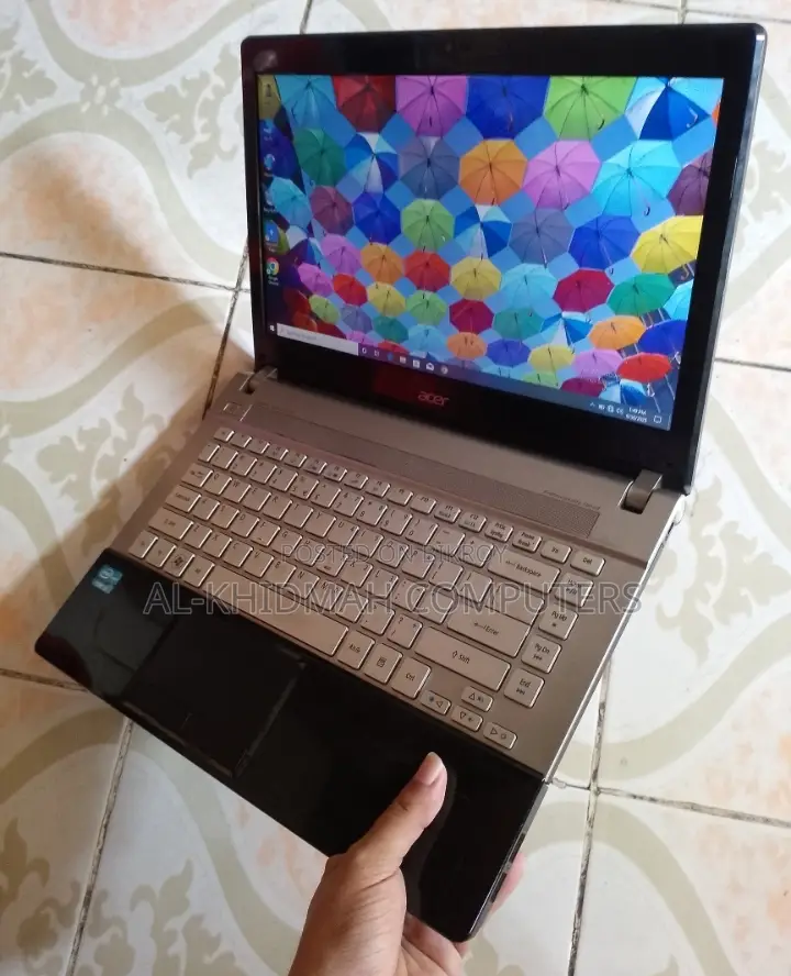 Acer Core i3 Full Fresh Laptop, 4GB/500GB, কুরিয়ারেও দেয়া হয়।