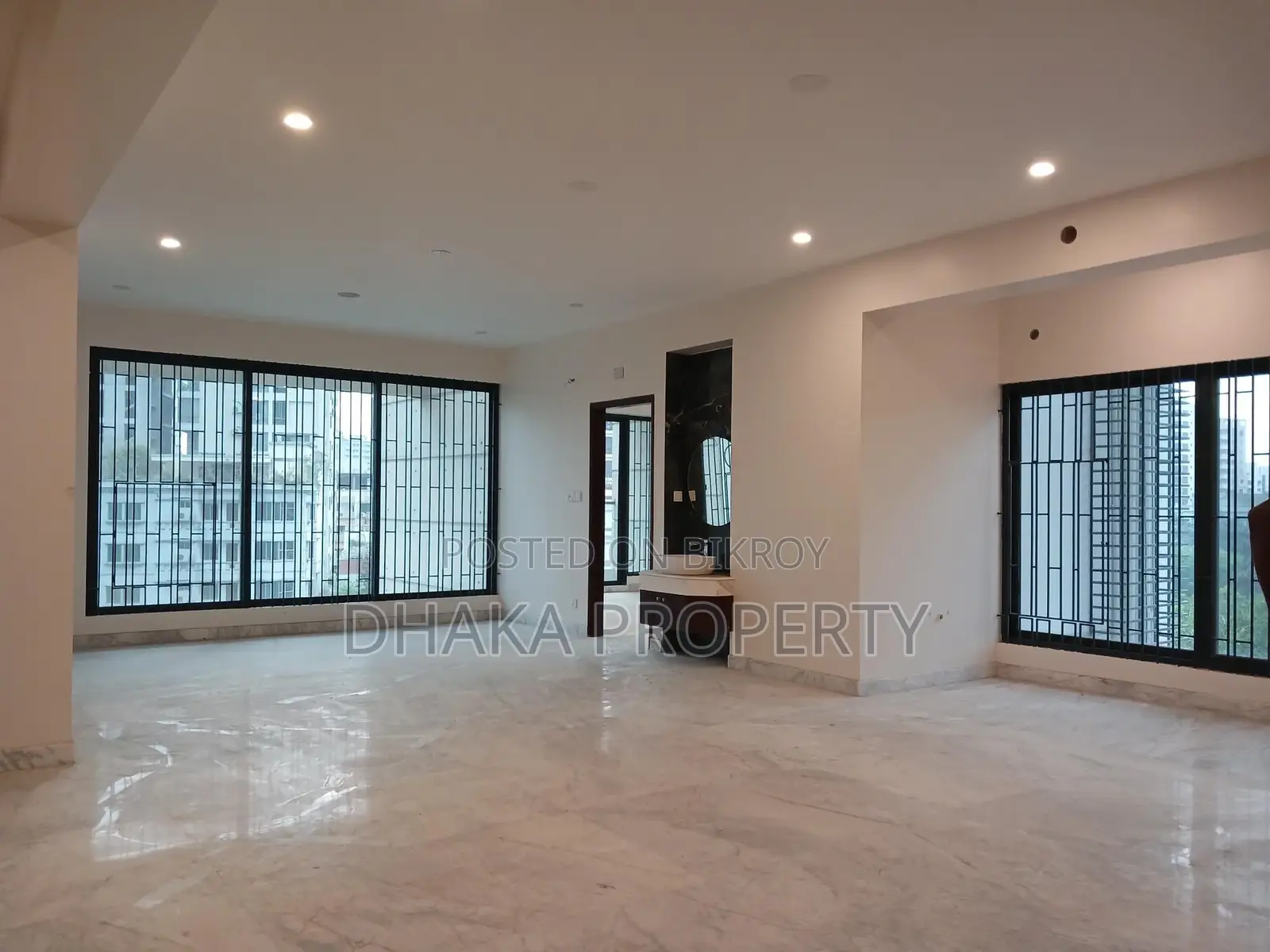 4Bed Brand New Lake View Apt.Rent at Gulshan 2 (3500sft)Gyme Swimming