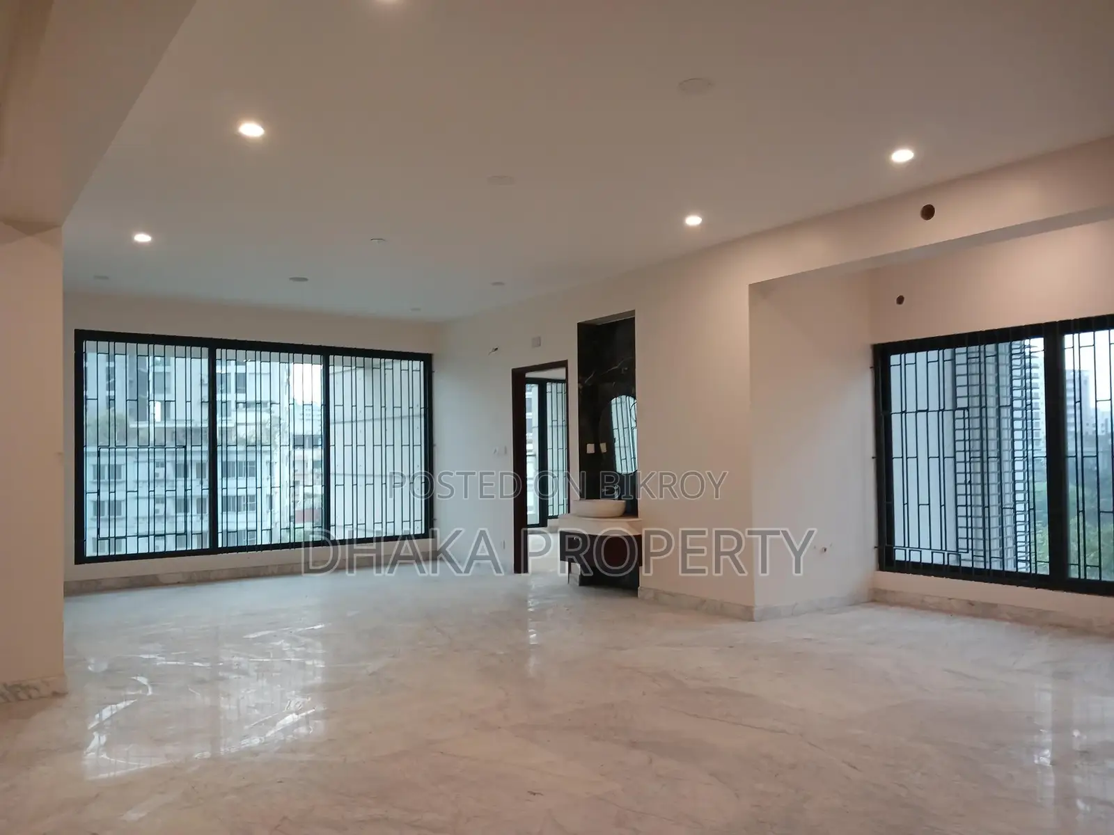 4Bed Brand New Lake View Apt.Rent at Gulshan 2 (3500sft)Gyme Swimming