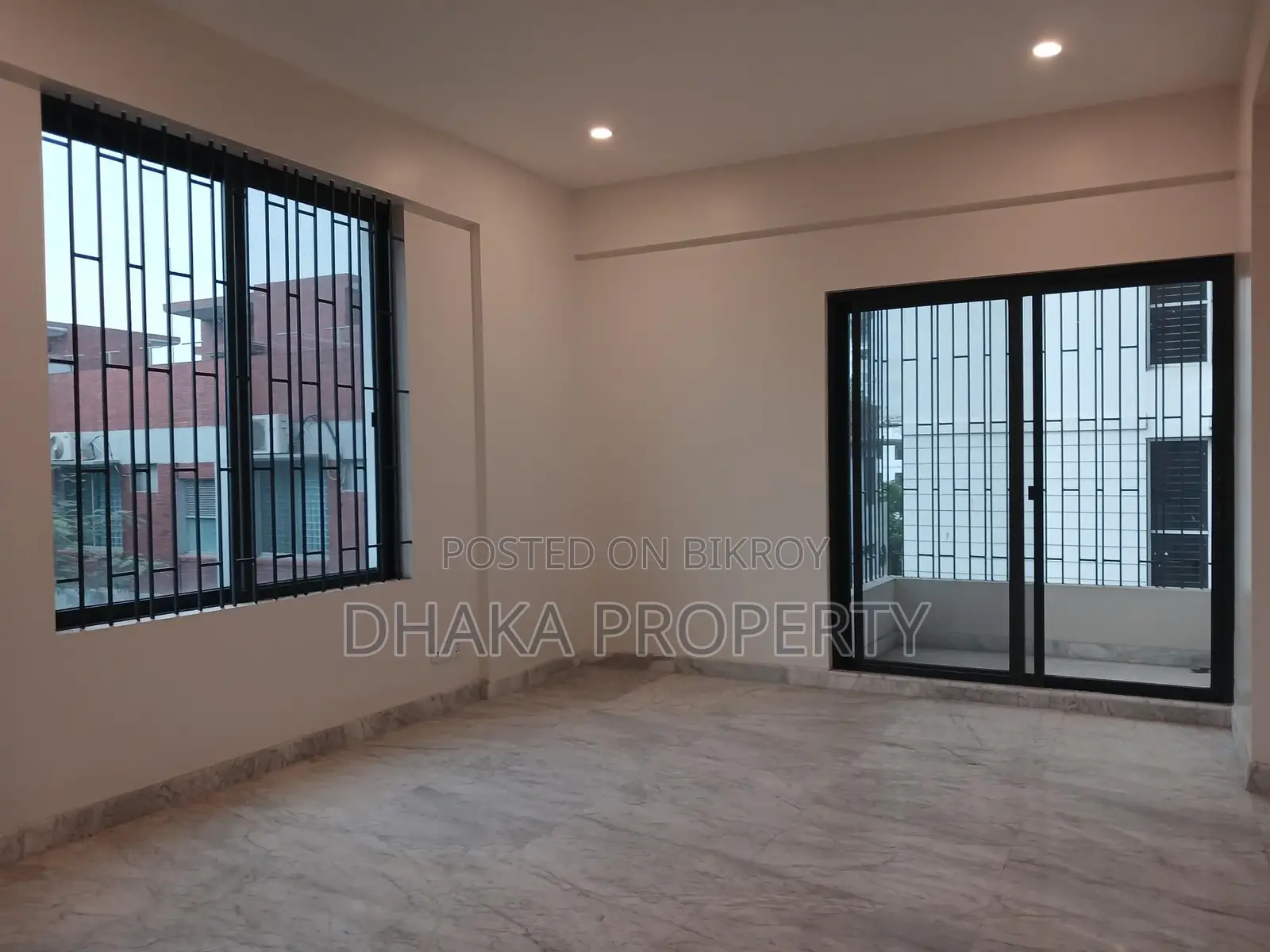 4Bed Brand New Lake View Apt.Rent at Gulshan 2 (3500sft)Gyme Swimming