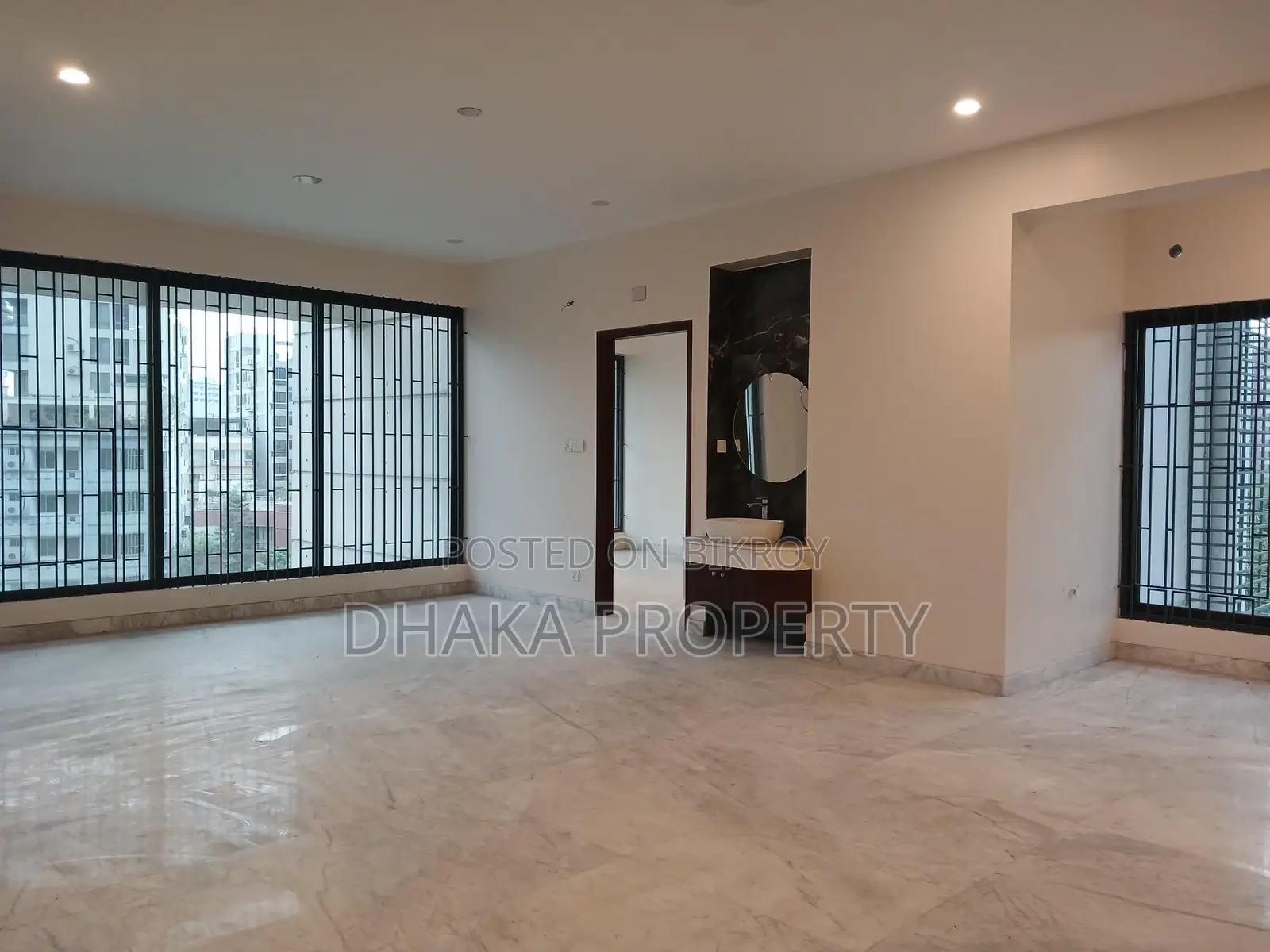 4Bed Brand New Lake View Apt.Rent at Gulshan 2 (3500sft)Gyme Swimming