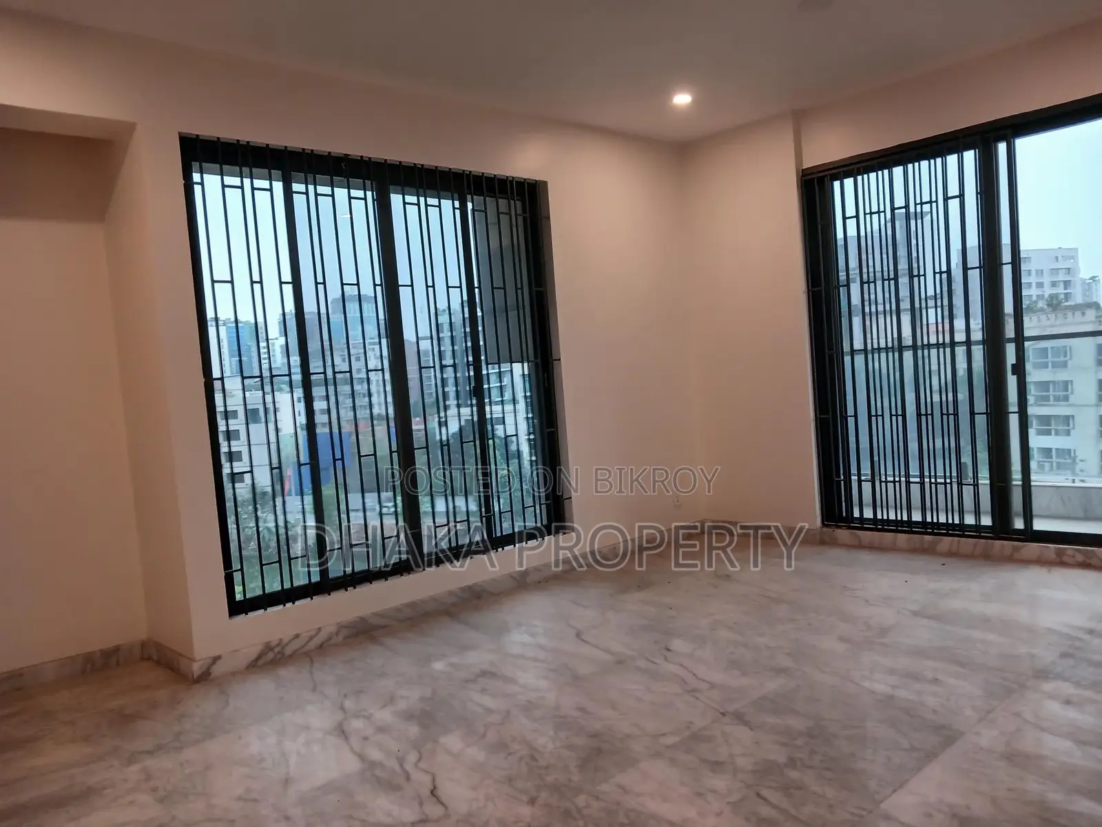 4Bed Brand New Lake View Apt.Rent at Gulshan 2 (3500sft)Gyme Swimming