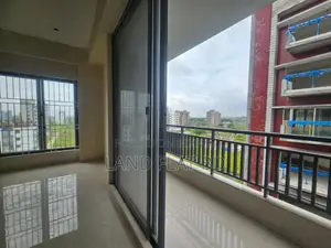 বসুন্ধরা আ/এ এল ব্লকে 1630sft আধুনিক সুদৃশ্য রেডি ফ্ল্যাট
