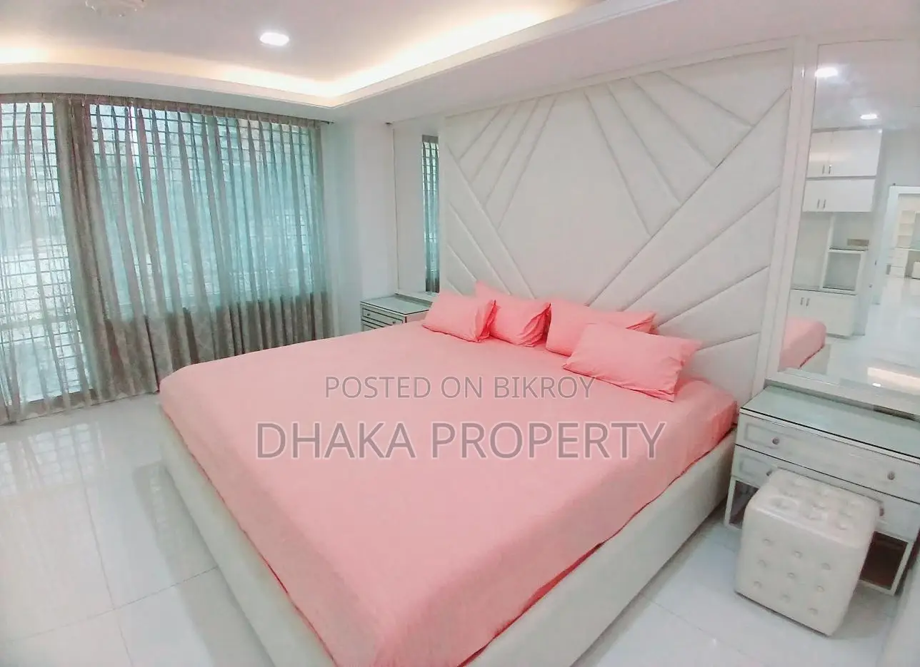 Dream_Apartment Luxurious Full Furnish Rent@Baridhara Diplomatic Zone