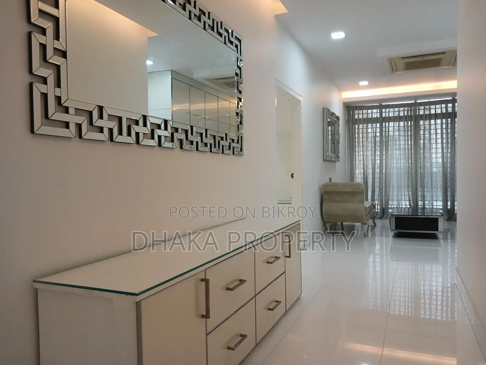 Dream_Apartment Luxurious Full Furnish Rent@Baridhara Diplomatic Zone