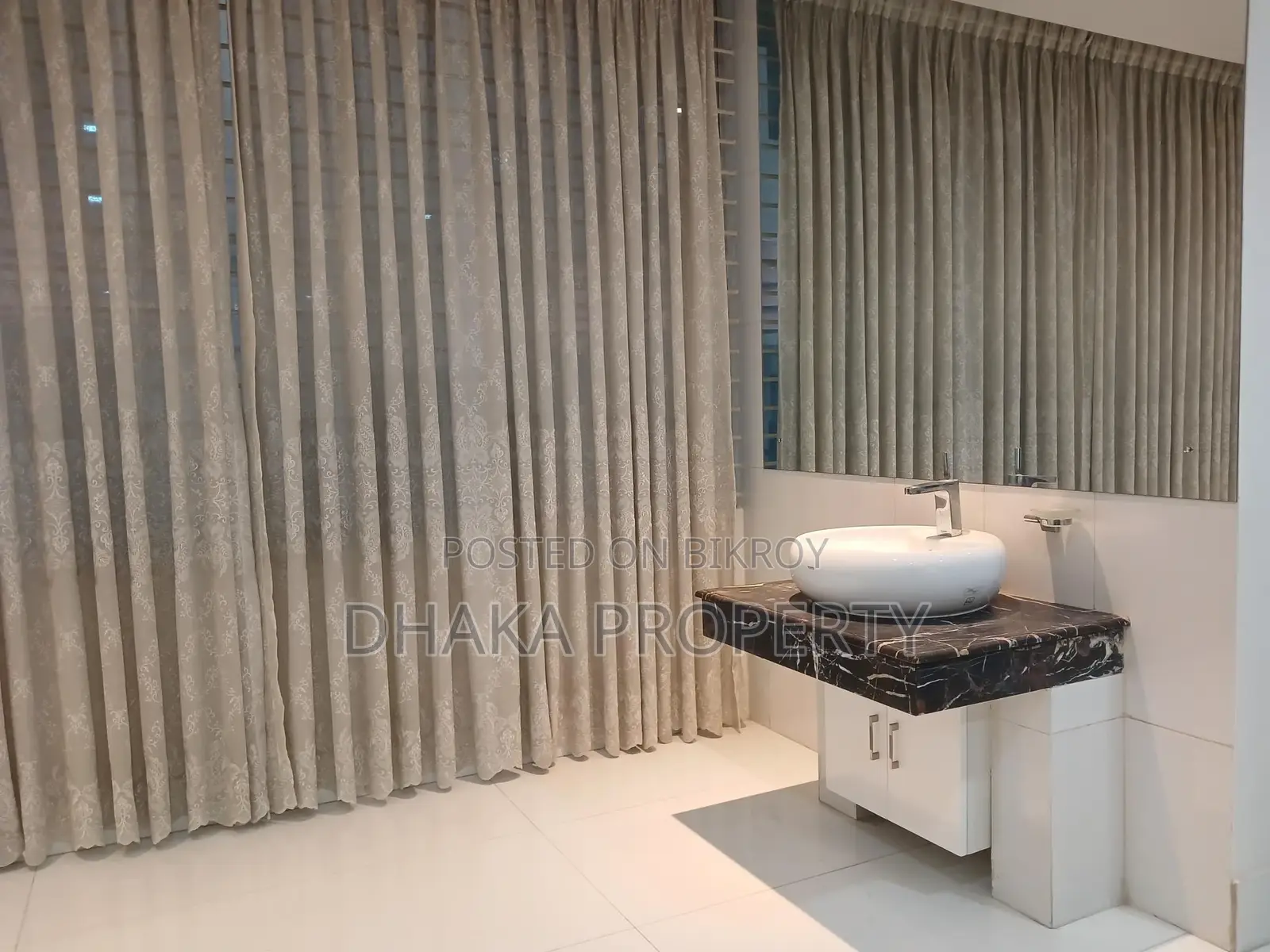 Dream_Apartment Luxurious Full Furnish Rent@Baridhara Diplomatic Zone