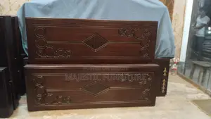 NEW BED 4/7 FEET. M # 44.