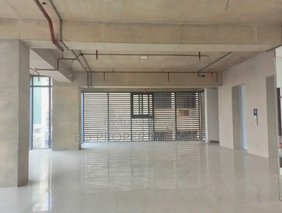 2460 Sqft Open Commercial Space for Rent in Banani