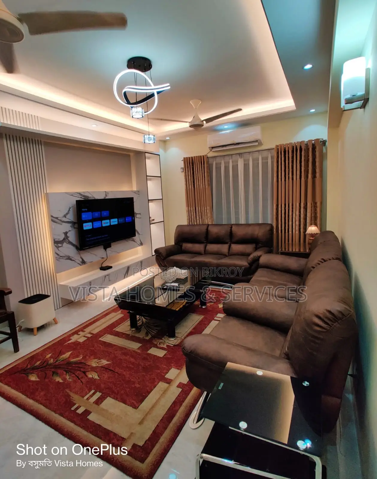 Spacious 2200 sq.ft Luxury Furnished Apt With Lake View – Gulshan-1