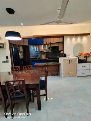 Spacious 2200 sq.ft Luxury Furnished Apt With Lake View – Gulshan-1