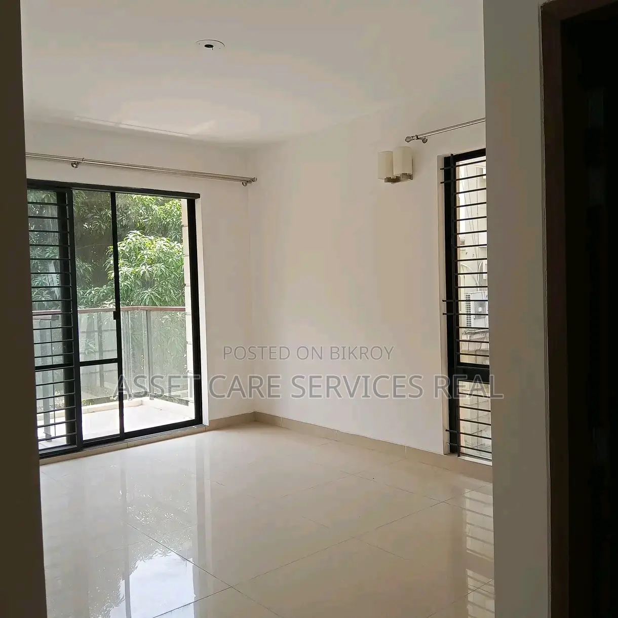3Bed Un-Furnished Exclusive Apartment Rent In Banani