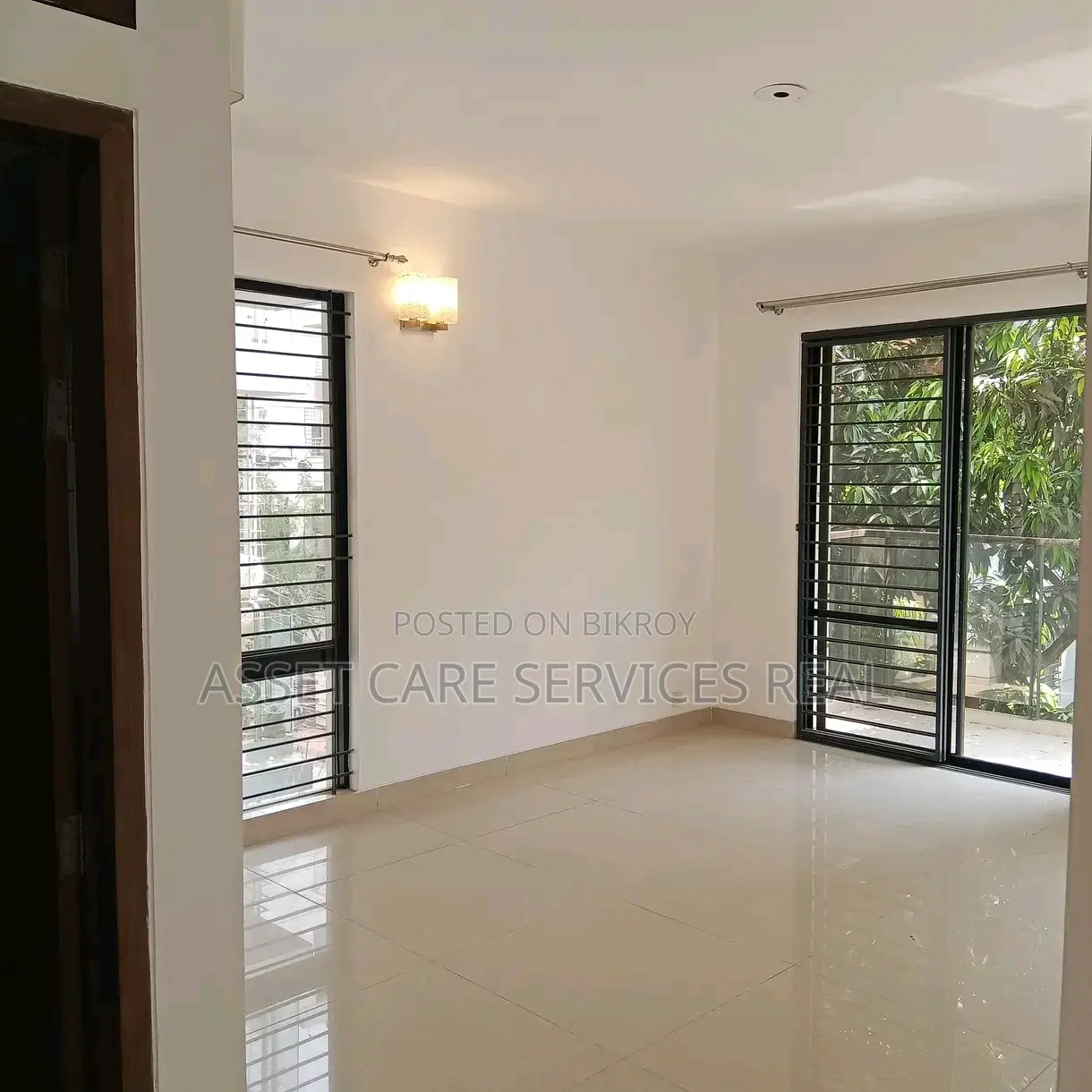3Bed Un-Furnished Exclusive Apartment Rent In Banani